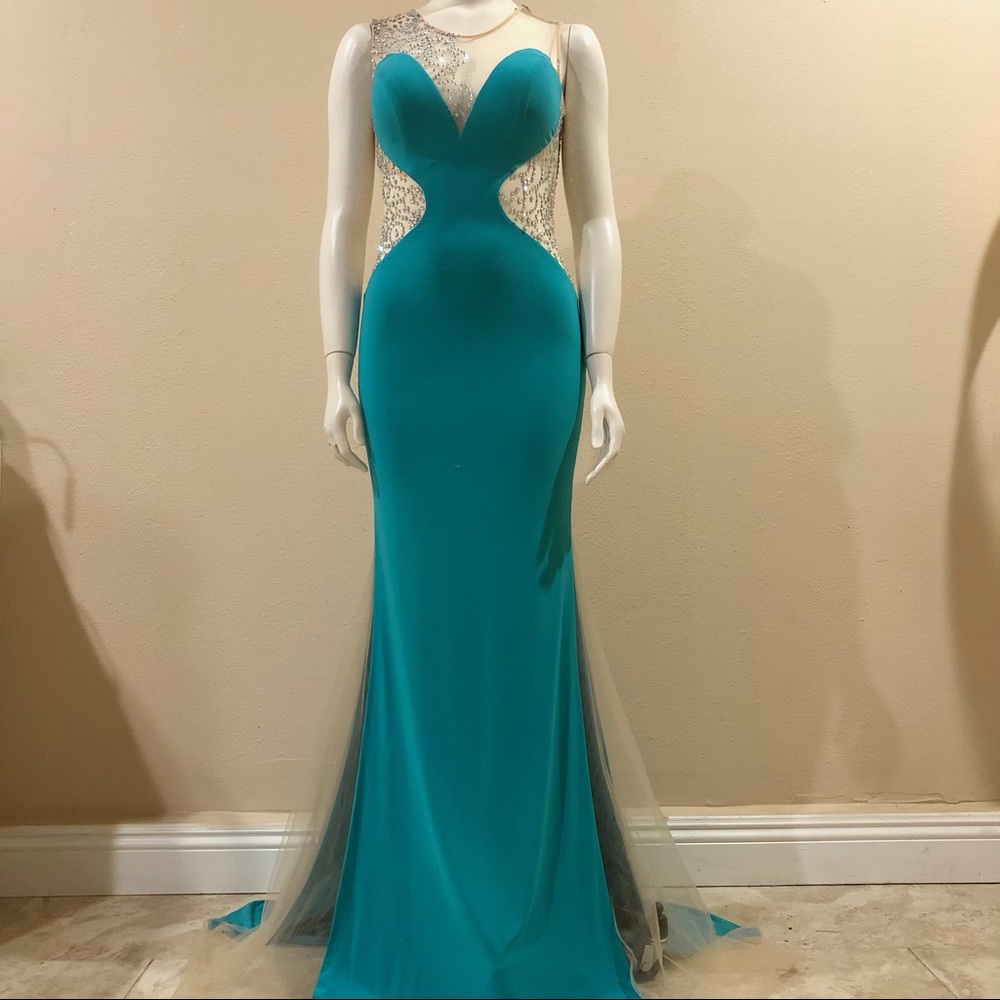JOVANI long evening prom dress